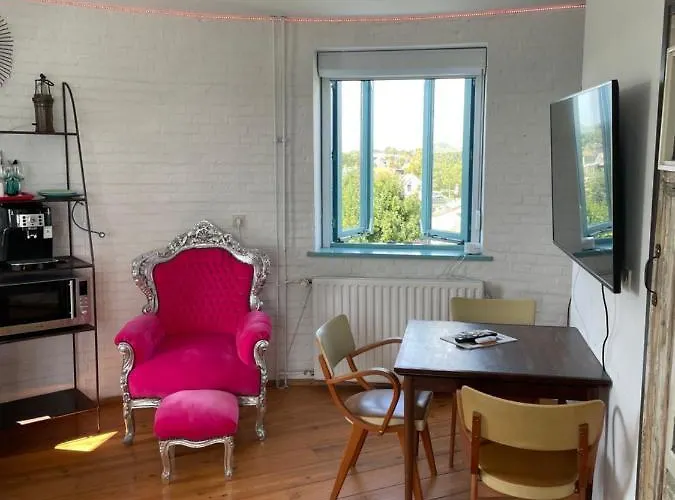 Torenkamer Op De Vijfde Verdieping Van De Watertoren Van Strijen