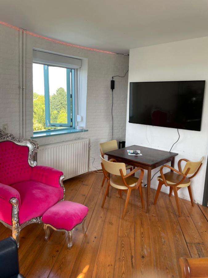 Apartment Torenkamer Op De Vijfde Verdieping De Watertoren